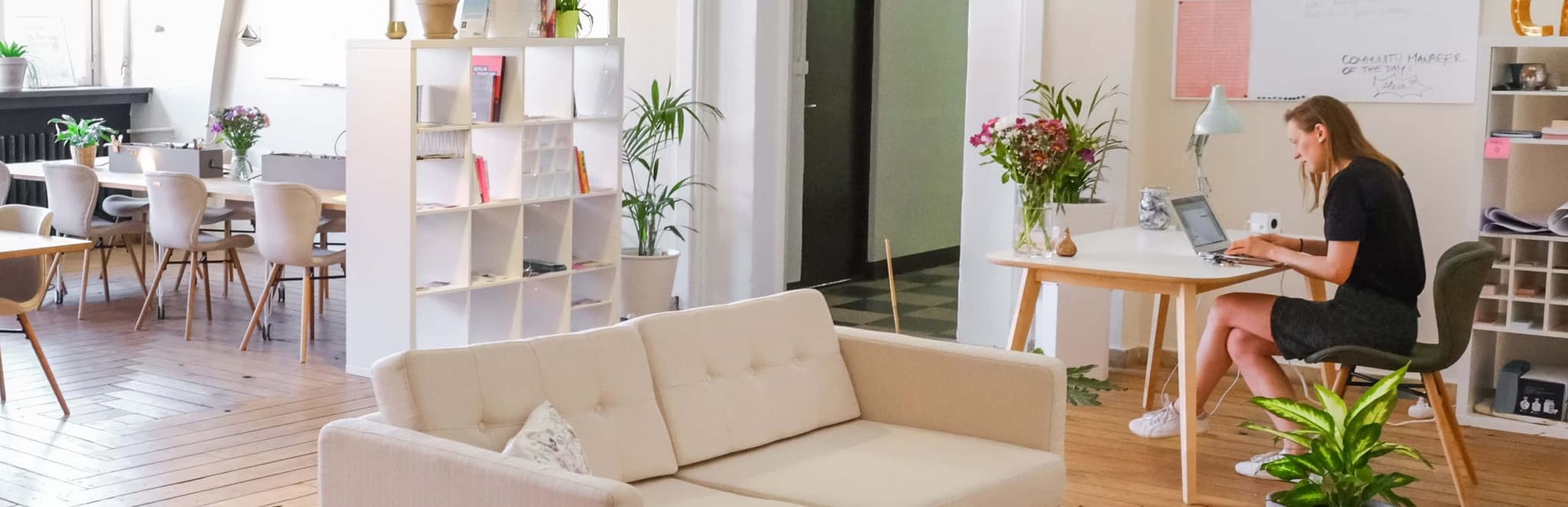 Nest - Earth-Inspired Living Careers Nest - Earth-Inspired Living Careers